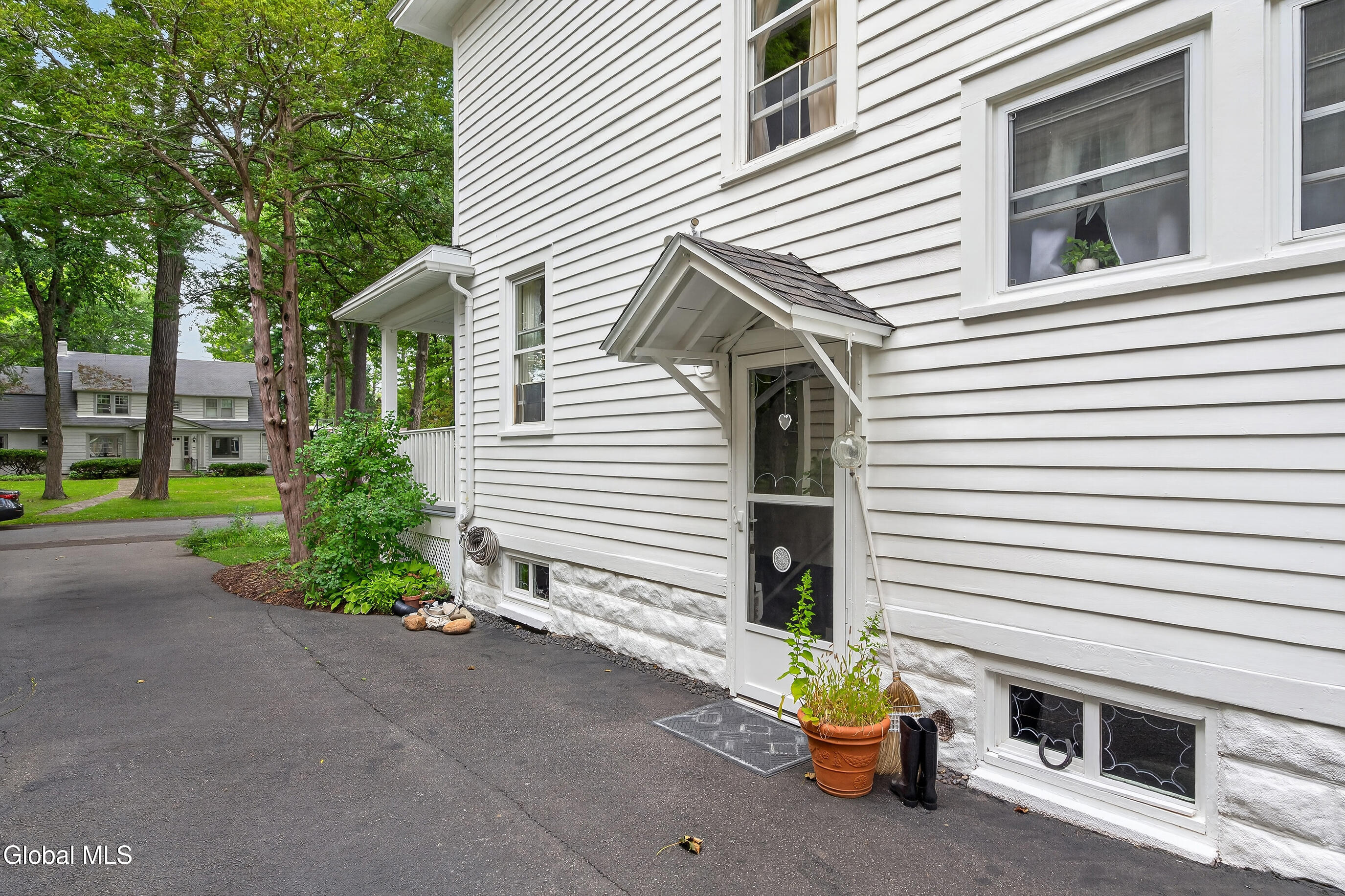 1362 Myron Street Niskayuna NY 12309