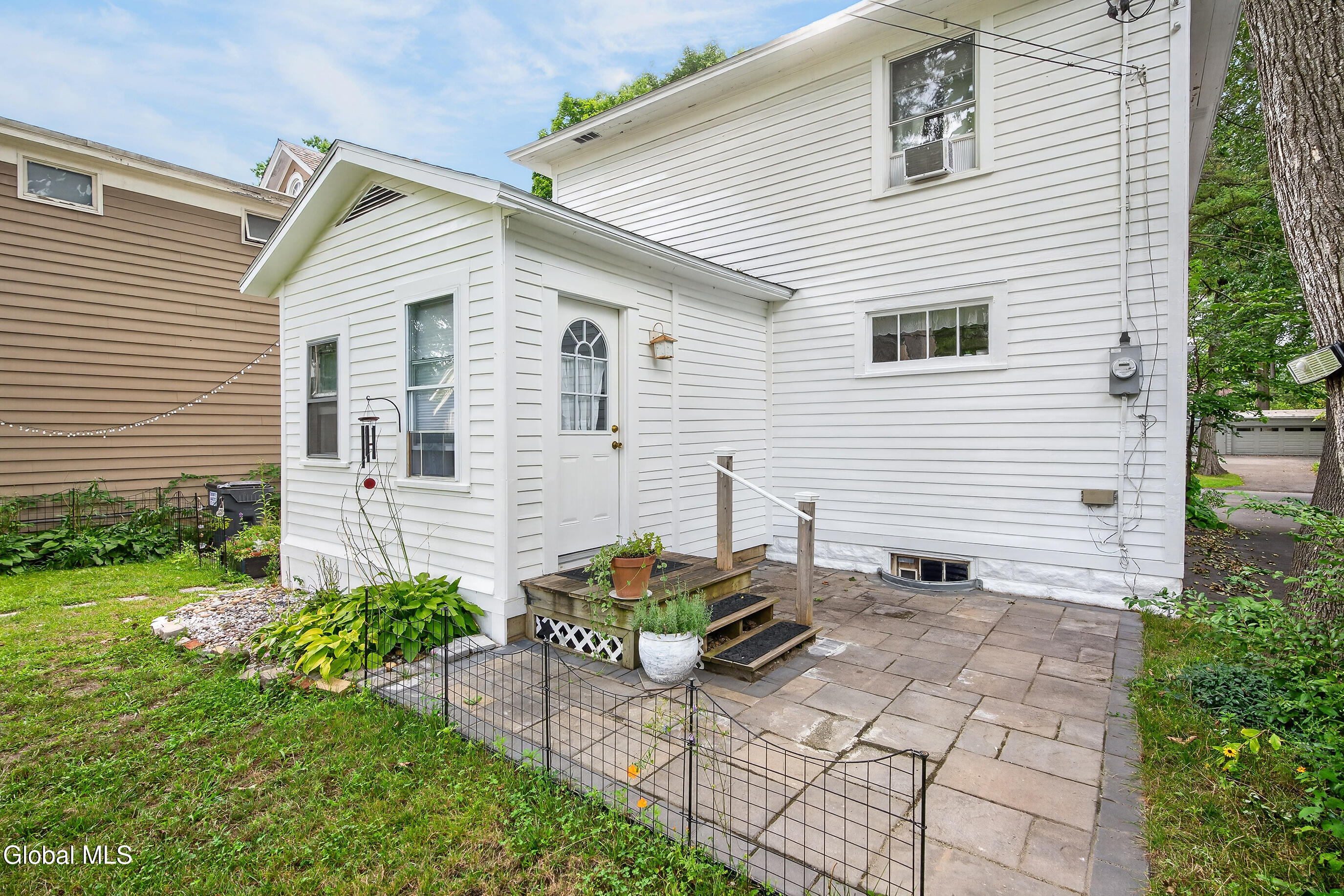 1362 Myron Street Niskayuna NY 12309