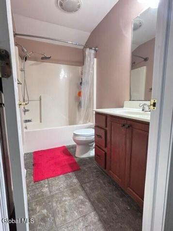 26 Addison Way Rexford NY 12148