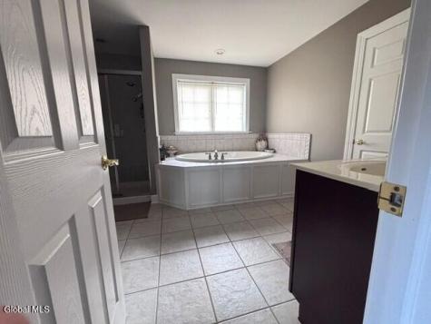 26 Addison Way Rexford NY 12148