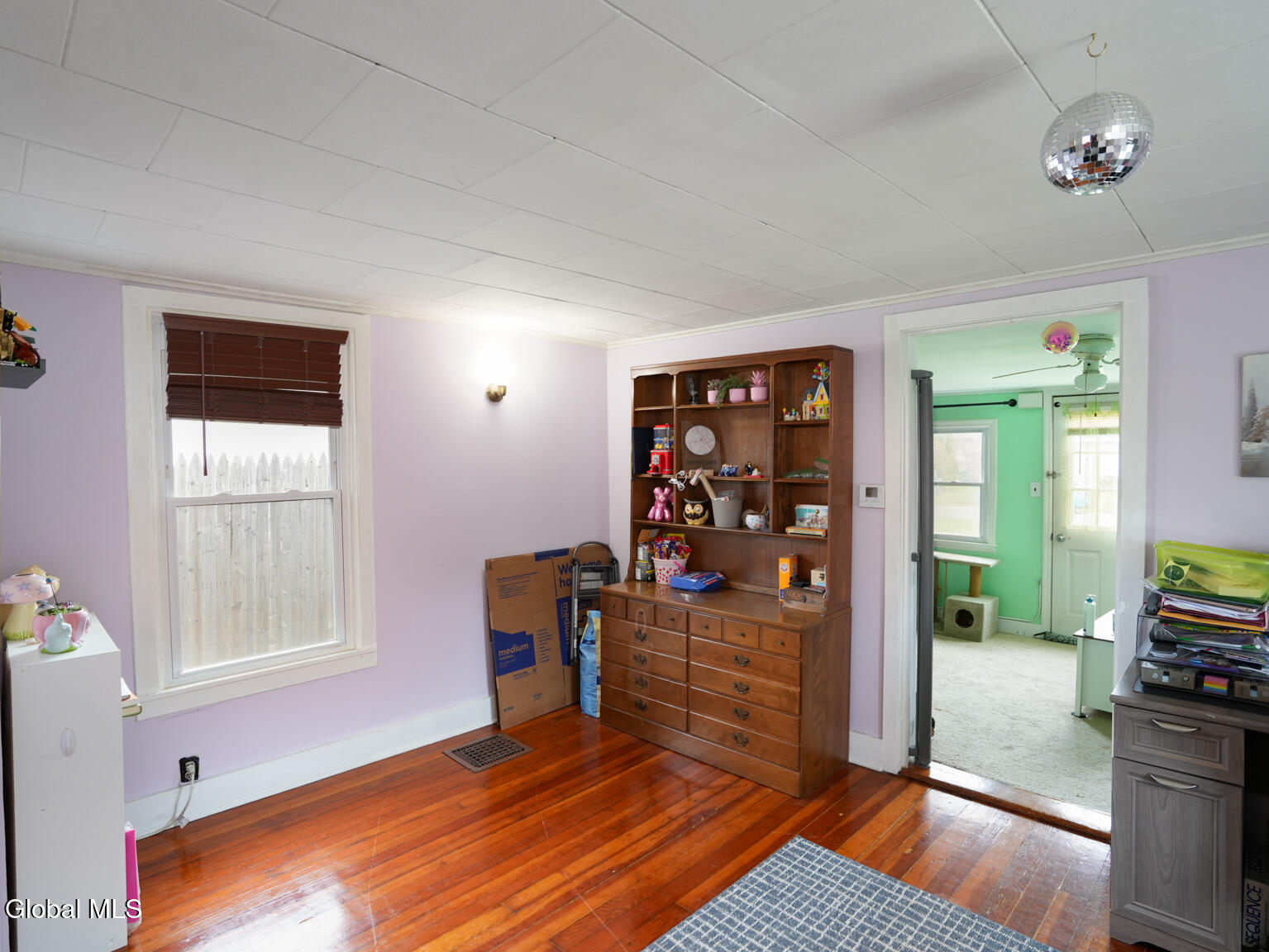 2073 Amsterdam Avenue Rotterdam NY 12303