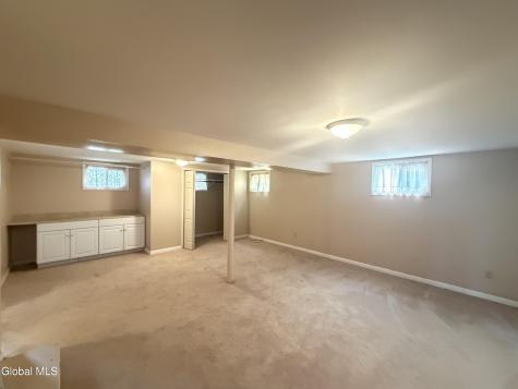 4 Nicholas Drive Albany NY 12205