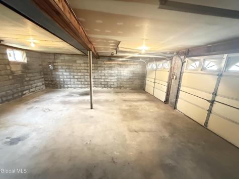 4 Nicholas Drive Albany NY 12205