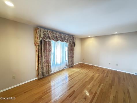 4 Nicholas Drive Albany NY 12205