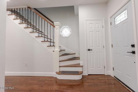 1659 Lenox Road Schenectady NY 12308