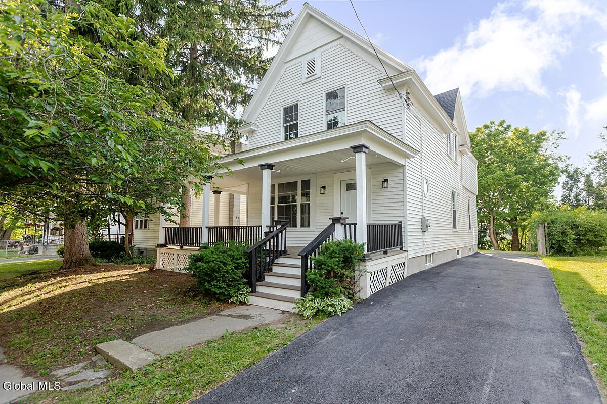 1659 Lenox Road Schenectady NY 12308