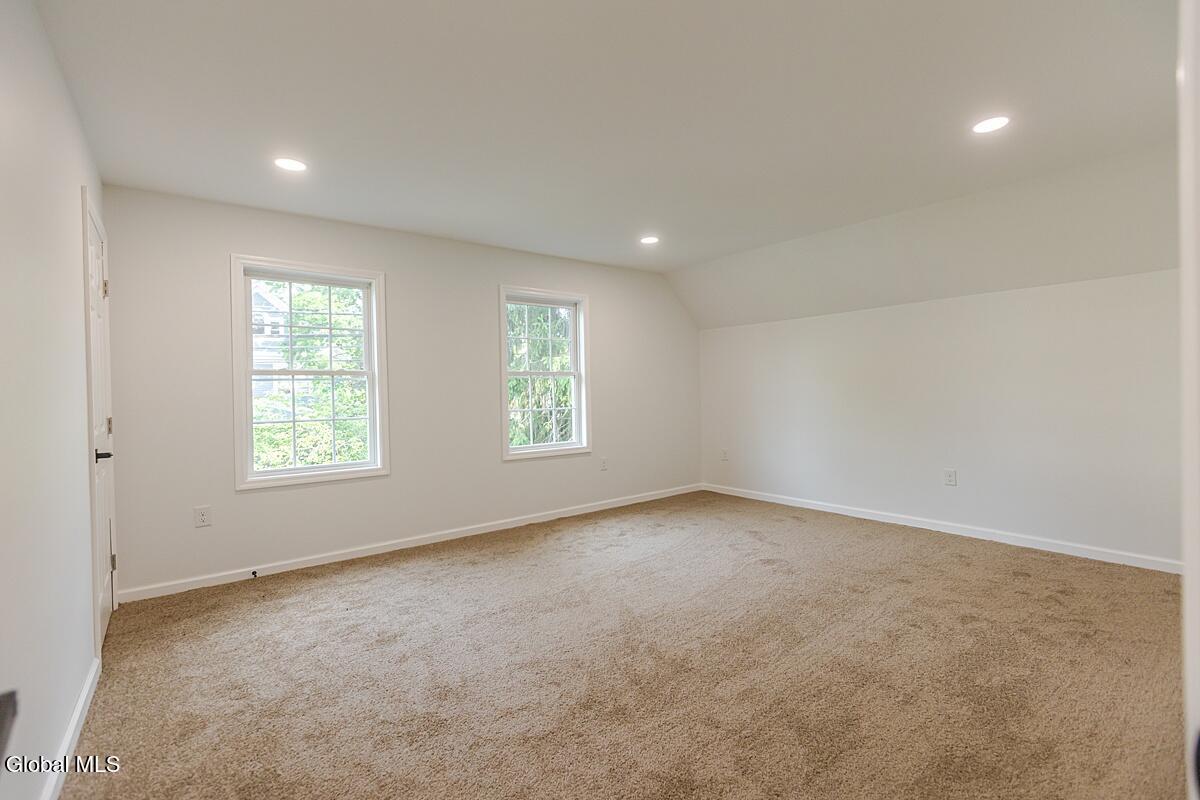 1659 Lenox Road Schenectady NY 12308