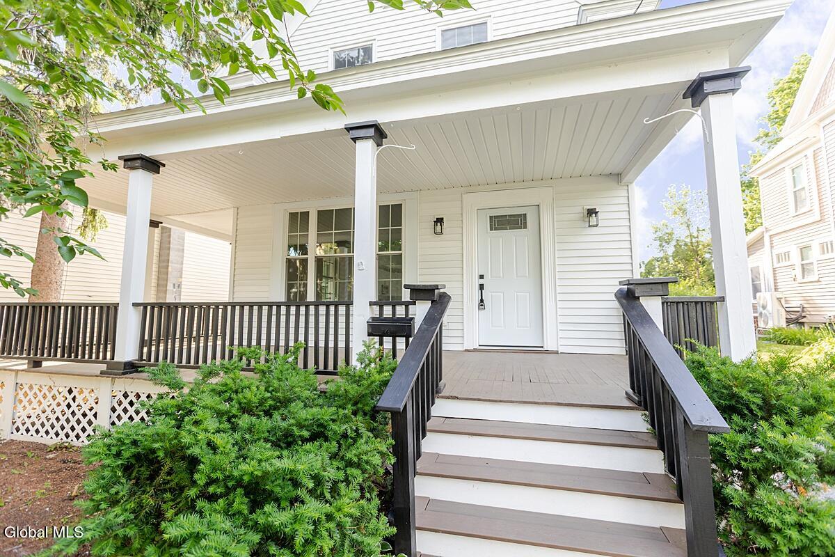 1659 Lenox Road Schenectady NY 12308