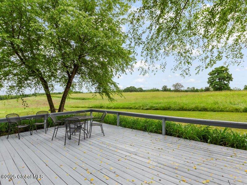 107 Hosey Russell Road Buskirk NY 12028