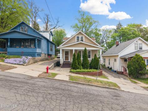 122 Snowden Avenue Schenectady NY 12304