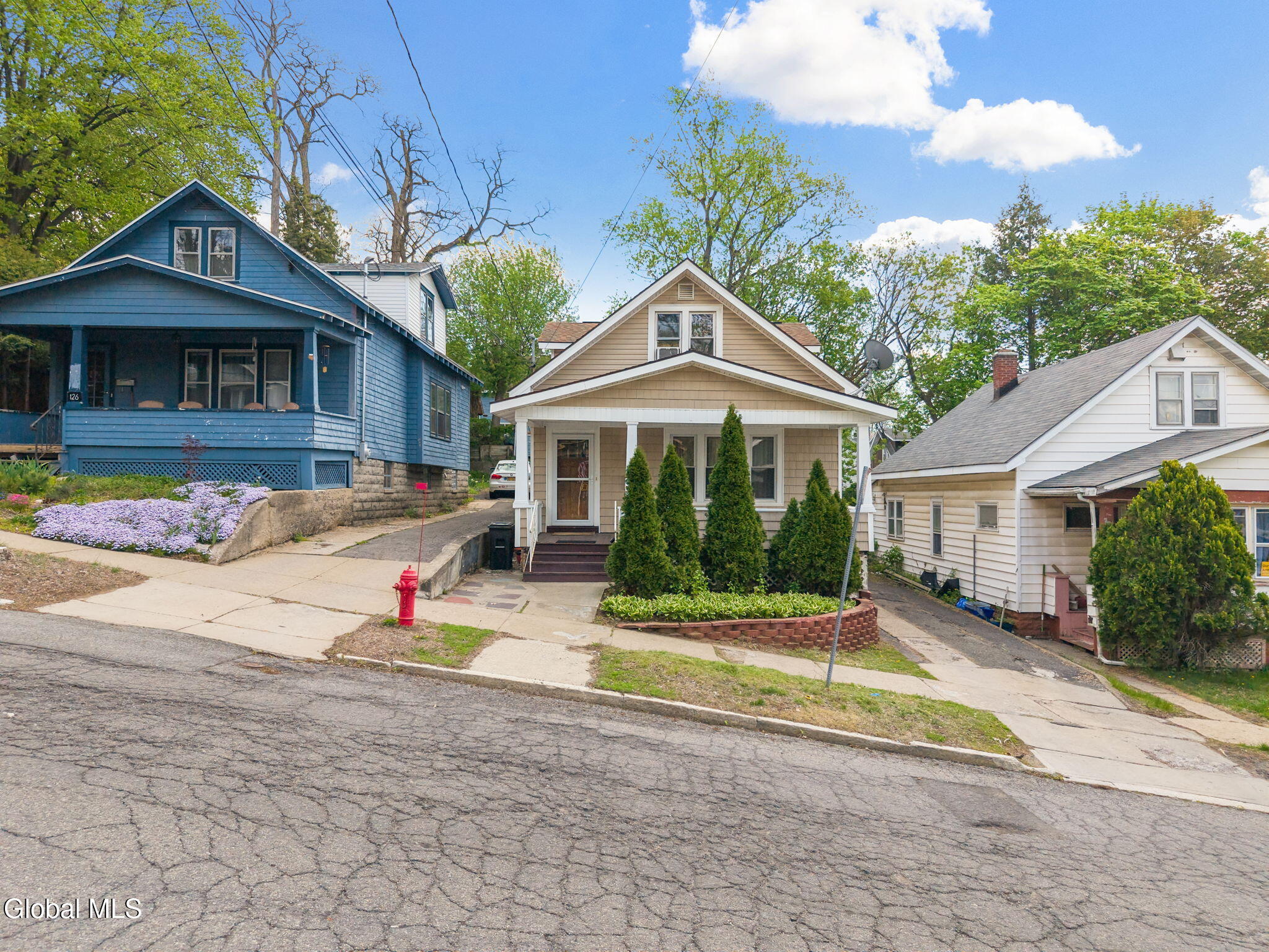 122 Snowden Avenue Schenectady NY 12304