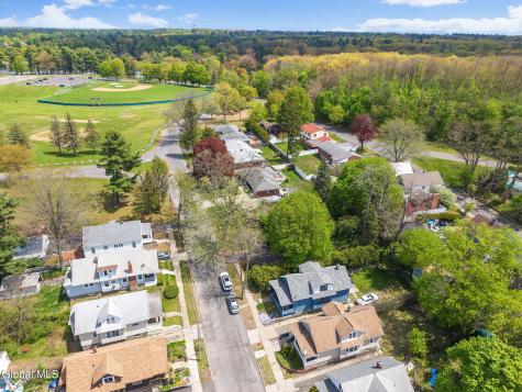 122 Snowden Avenue Schenectady NY 12304