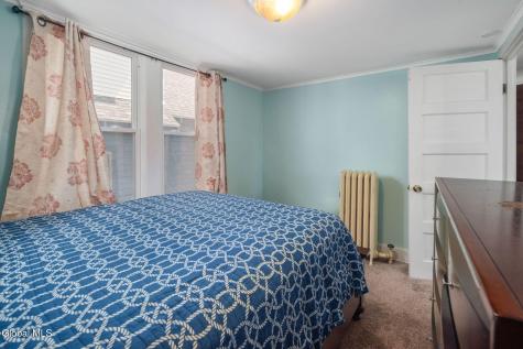 122 Snowden Avenue Schenectady NY 12304