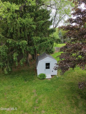 9 Alva Drive Latham NY 12110