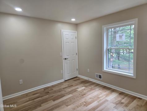 9 Alva Drive Latham NY 12110