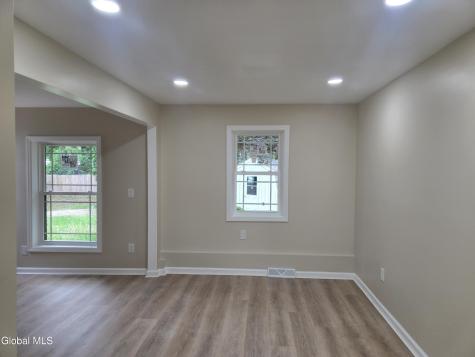 9 Alva Drive Latham NY 12110
