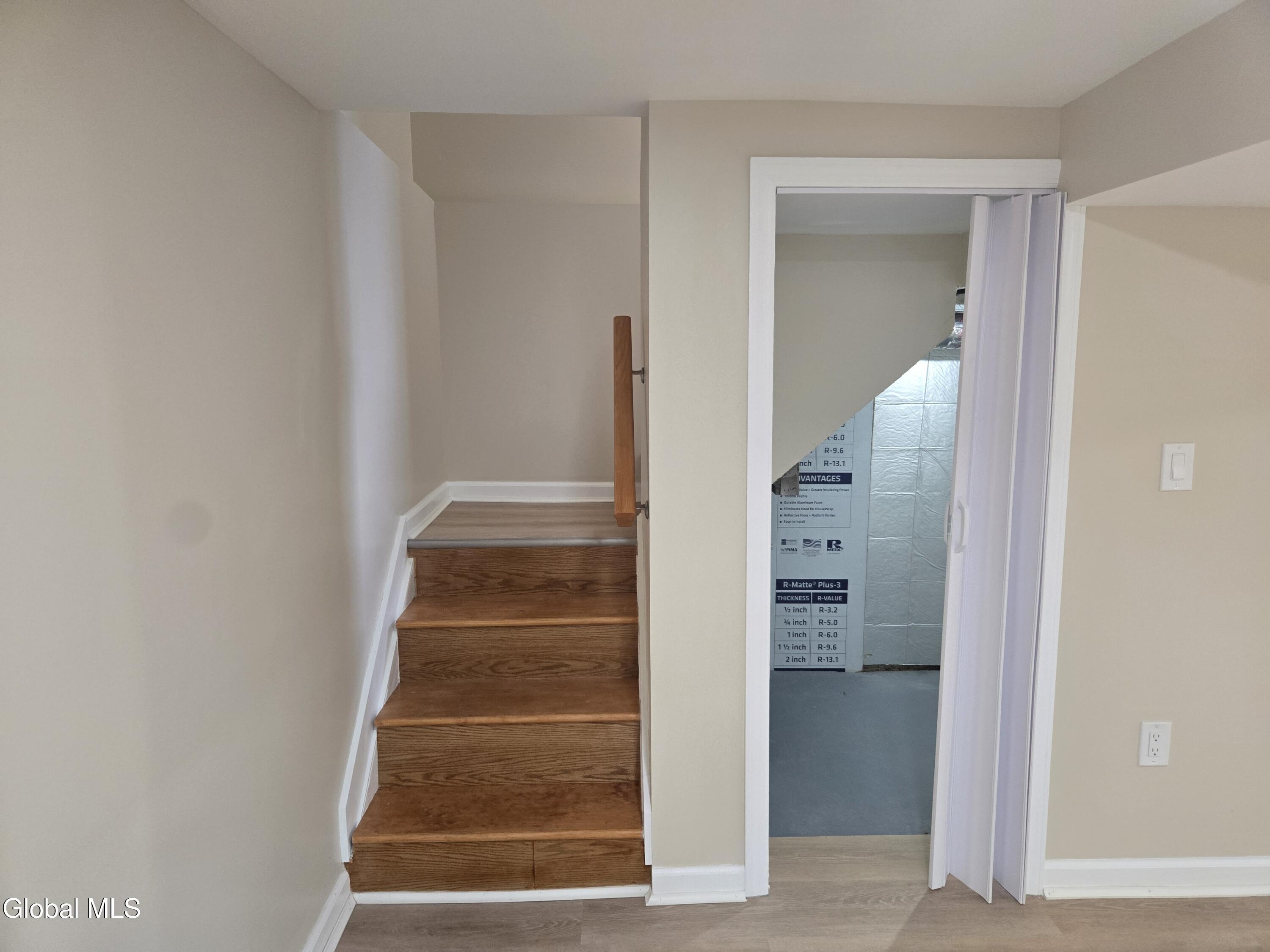 9 Alva Drive Latham NY 12110