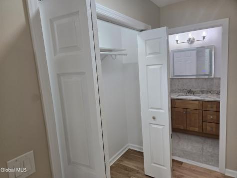 9 Alva Drive Latham NY 12110