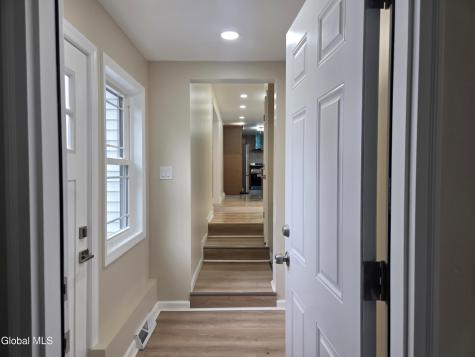 9 Alva Drive Latham NY 12110