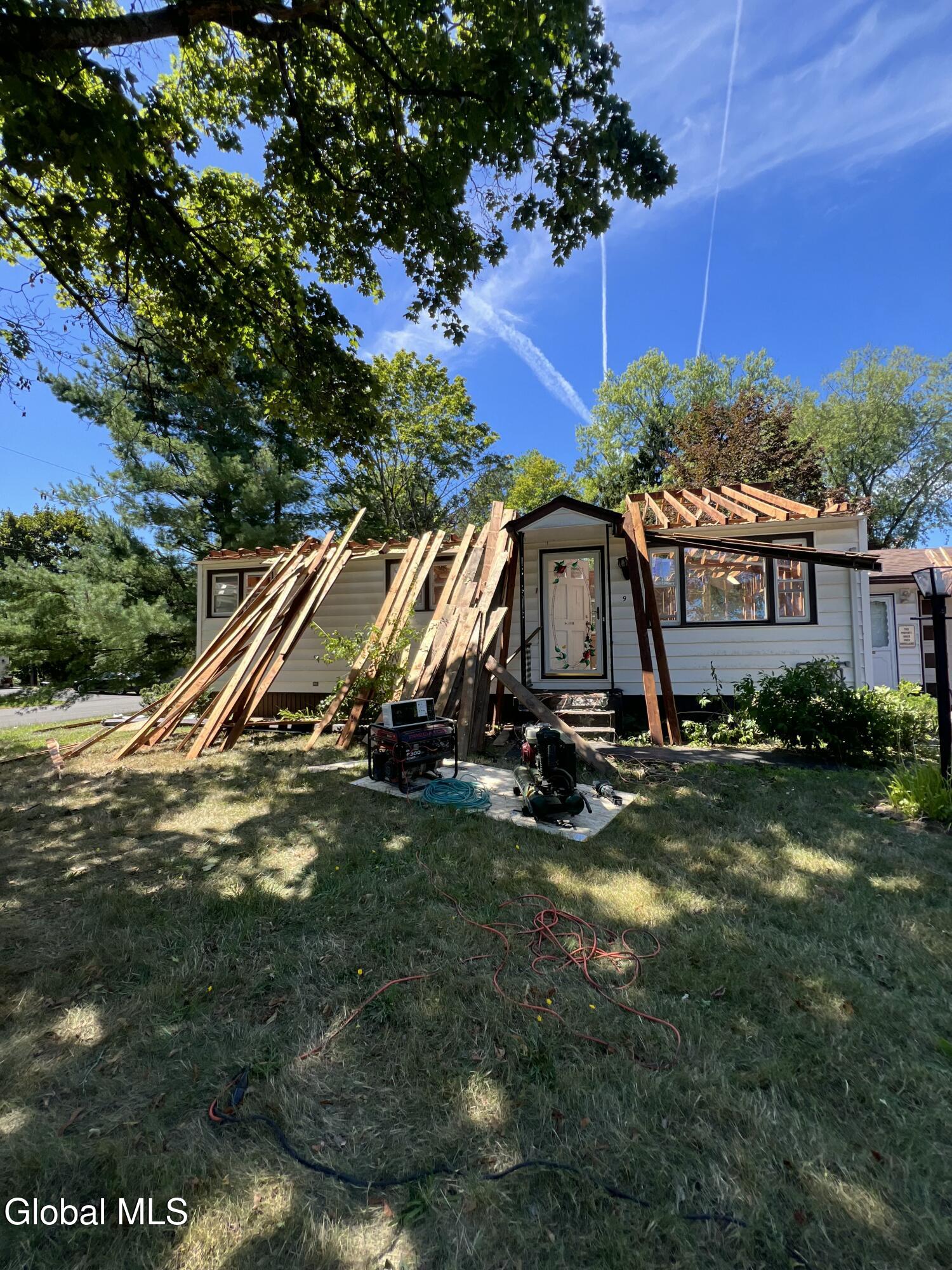 9 Alva Drive Latham NY 12110