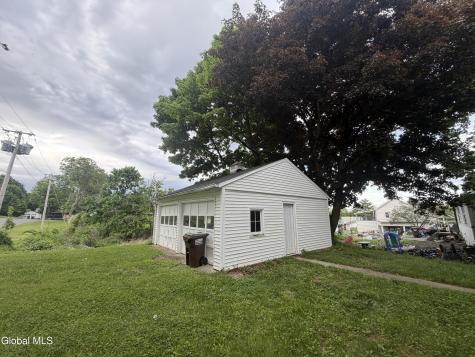 2 Western Avenue New Scotland NY 12067