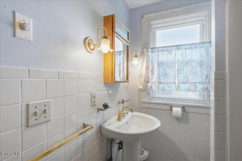 2 Sampson Avenue Troy NY 12180