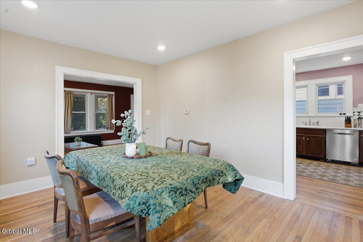 2 Sampson Avenue Troy NY 12180