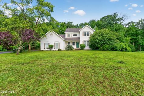1131 Clute Crest Lane Niskayuna NY 12309