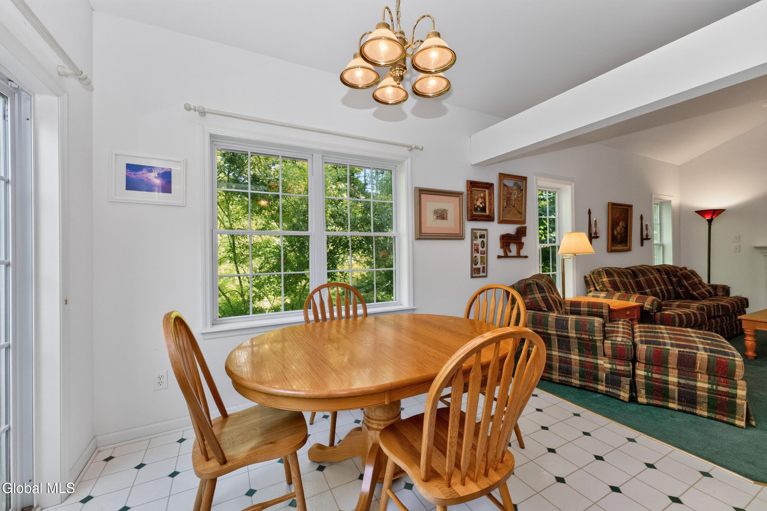 1131 Clute Crest Lane Niskayuna NY 12309