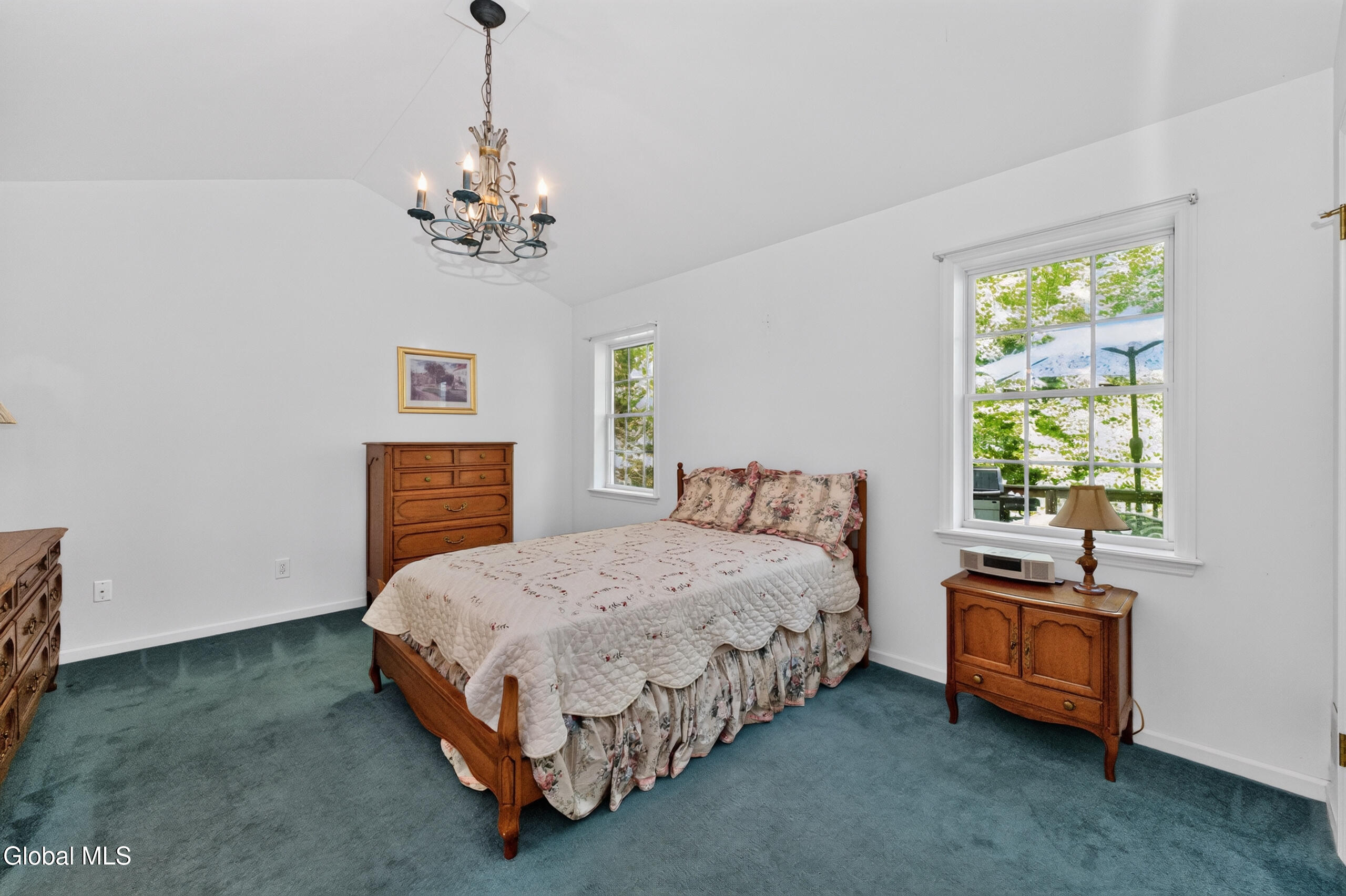 1131 Clute Crest Lane Niskayuna NY 12309