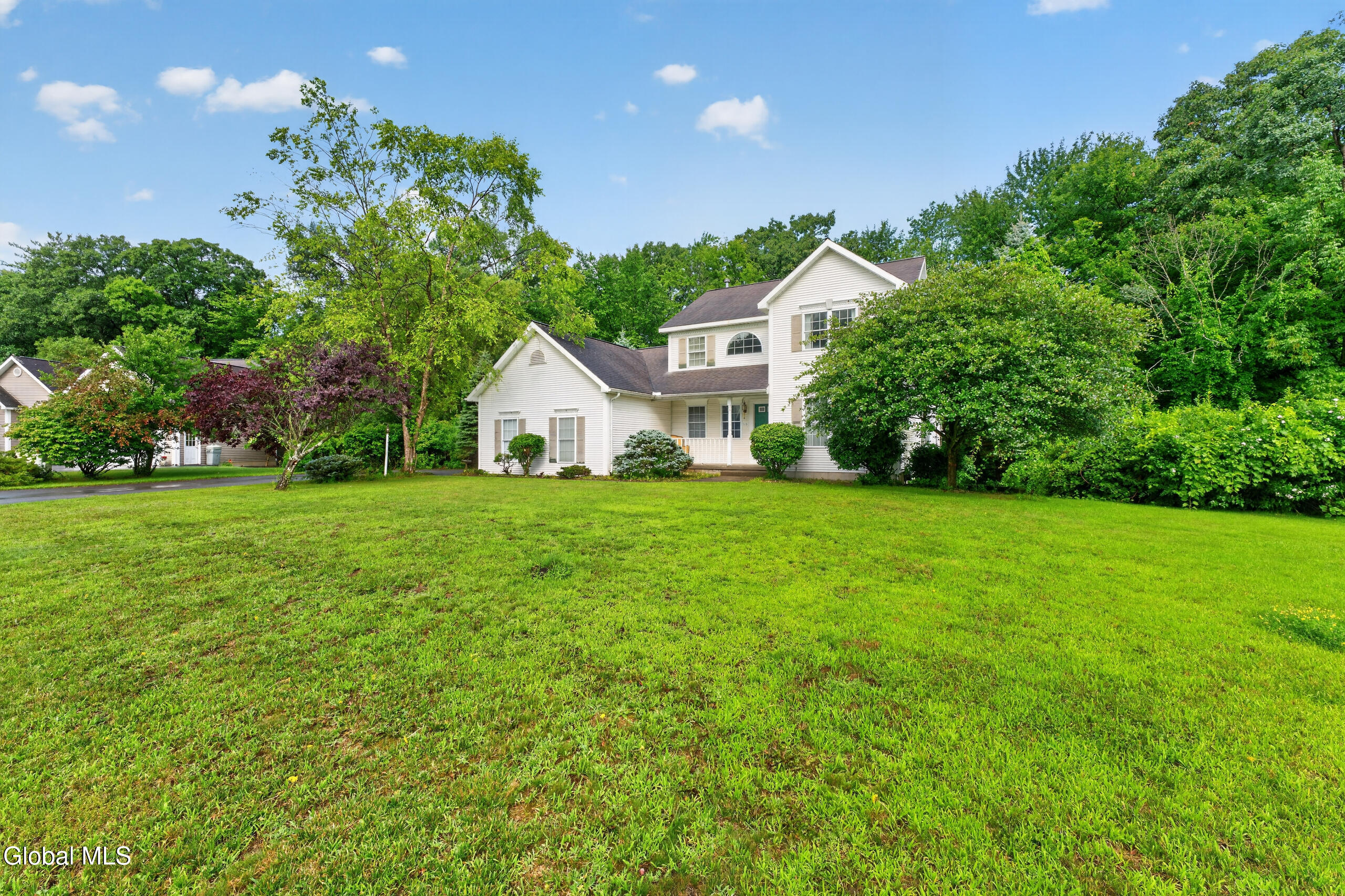 1131 Clute Crest Lane Niskayuna NY 12309