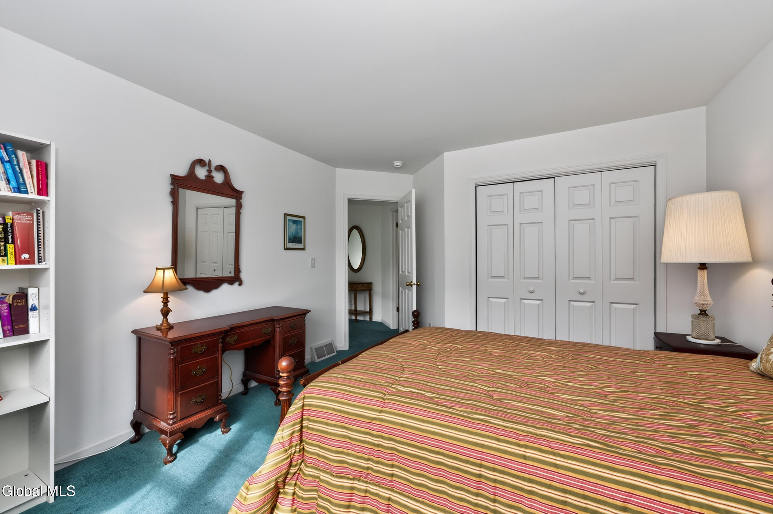 1131 Clute Crest Lane Niskayuna NY 12309