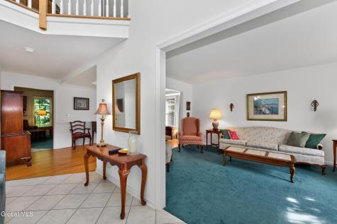 1131 Clute Crest Lane Niskayuna NY 12309