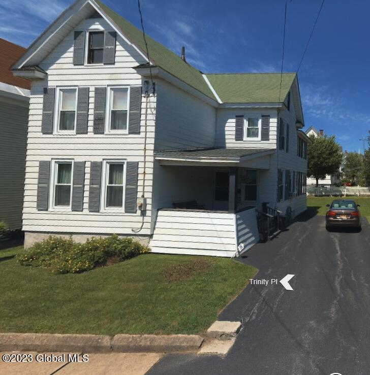 27 Trinity Place Amsterdam NY 12010