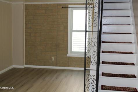 27 Trinity Place Amsterdam NY 12010