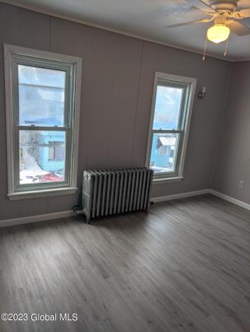 27 Trinity Place Amsterdam NY 12010