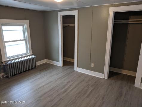 27 Trinity Place Amsterdam NY 12010