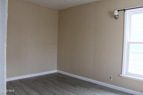 27 Trinity Place Amsterdam NY 12010