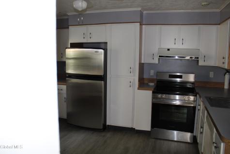 27 Trinity Place Amsterdam NY 12010