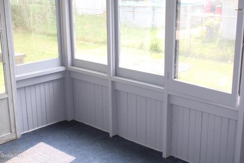 27 Trinity Place Amsterdam NY 12010