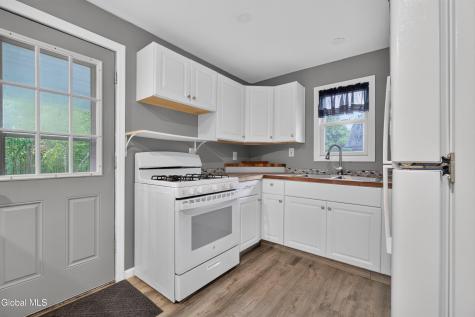 118 Hudson River Road Waterford NY 12188