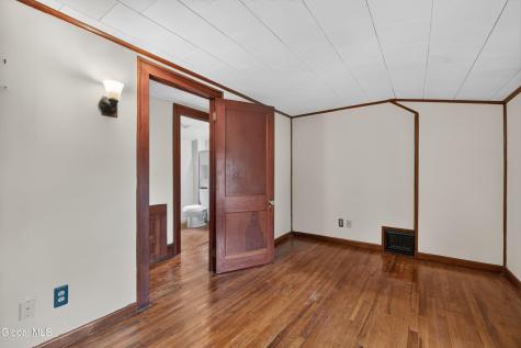 118 Hudson River Road Waterford NY 12188
