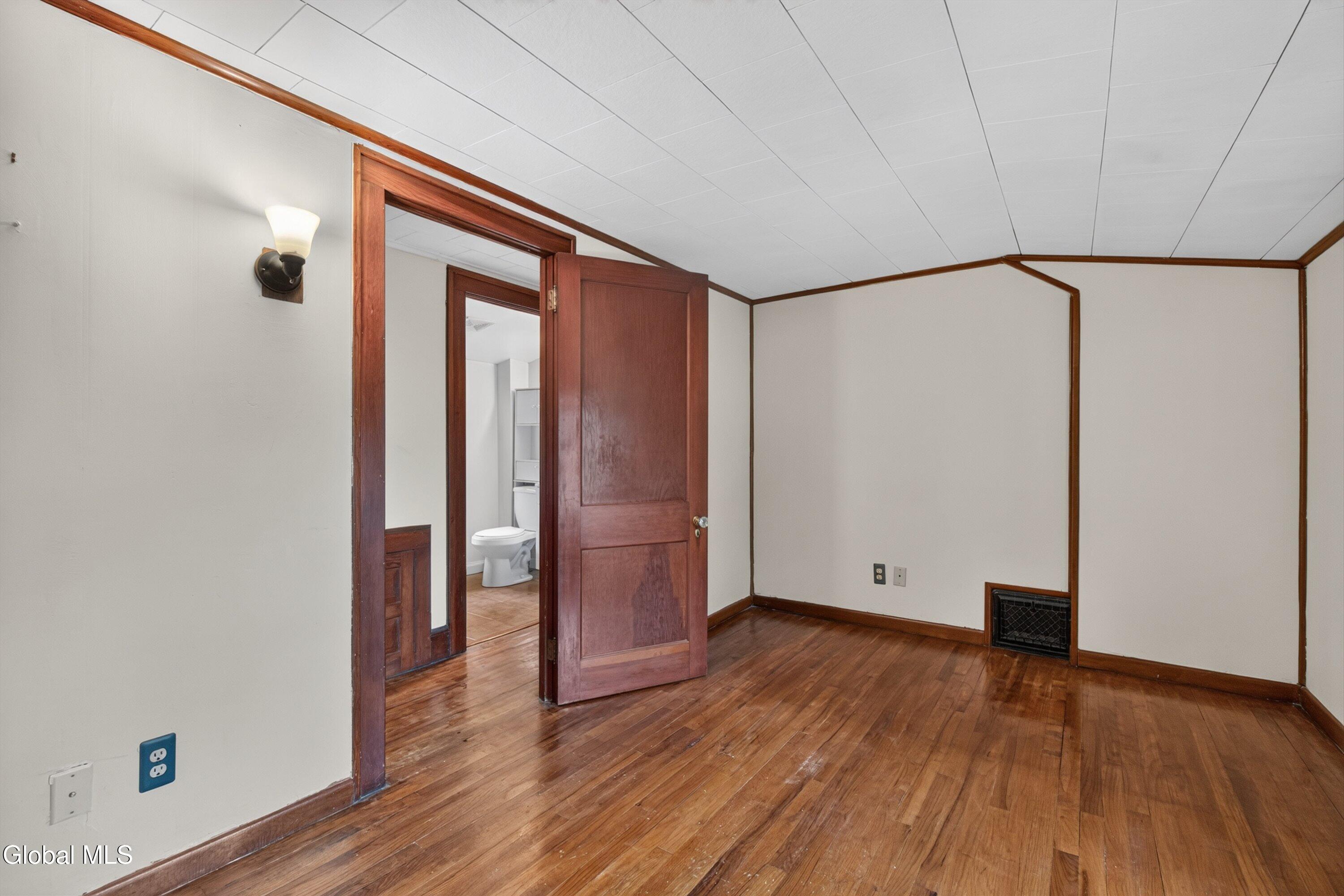 118 Hudson River Road Waterford NY 12188