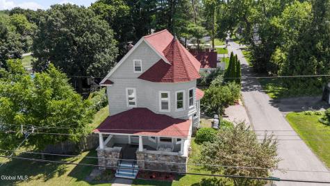 24 Halcyon Street Scotia NY 12302