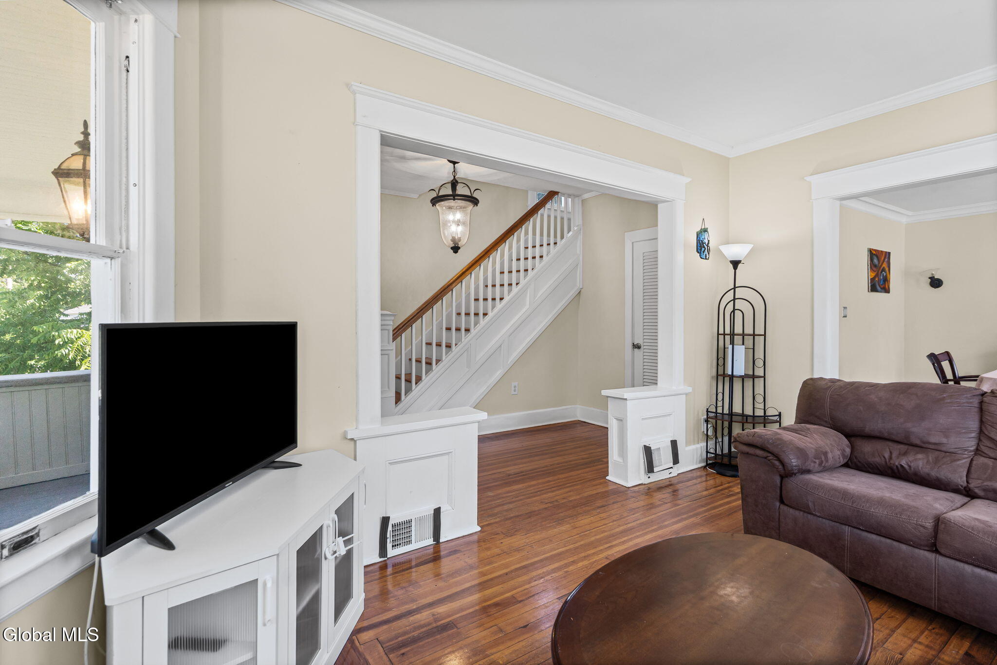 24 Halcyon Street Scotia NY 12302