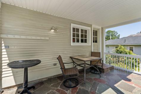 24 Halcyon Street Scotia NY 12302