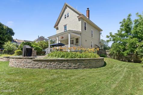 24 Halcyon Street Scotia NY 12302