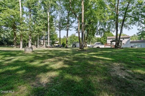 104 Schuyler Hts Drive Gansevoort NY 12831