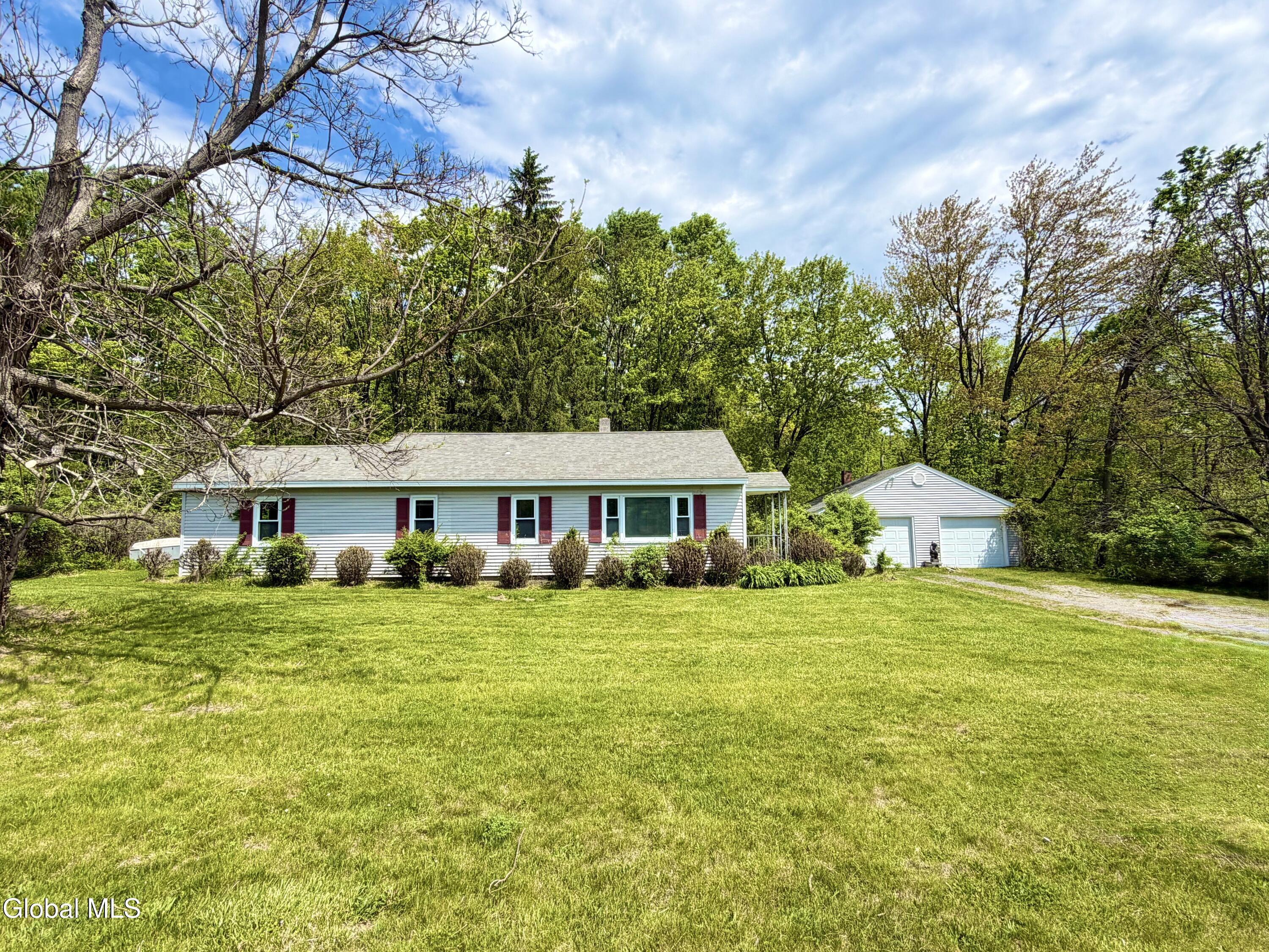 166 Potter Road Amsterdam NY 12010