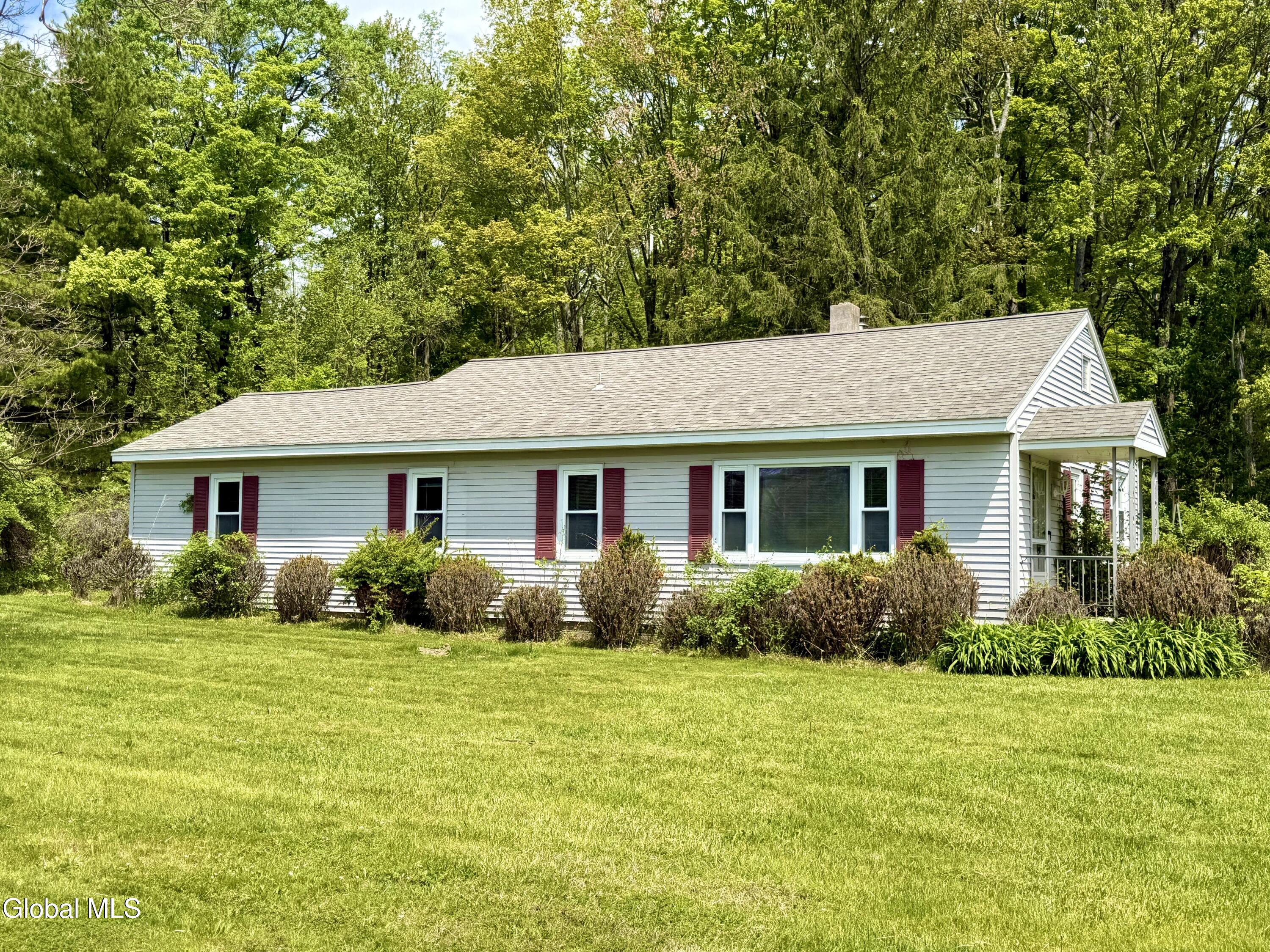 166 Potter Road Amsterdam NY 12010